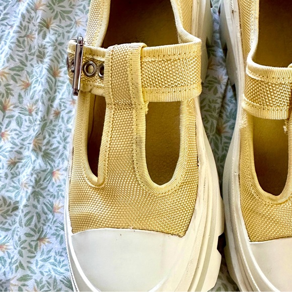 Jeffrey Campbell Yellow Platform Mary Janes - Picture 5 of 5